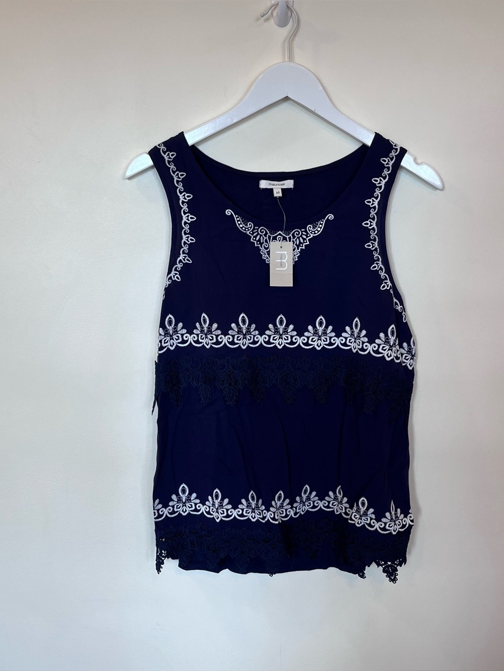 Maurice’s Navy Blue Tank Top Lace Trim Womens Medium NWT Crochet Lightweight